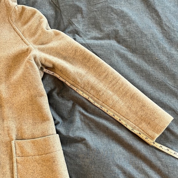 Grey wool coat - Picture 10 of 13